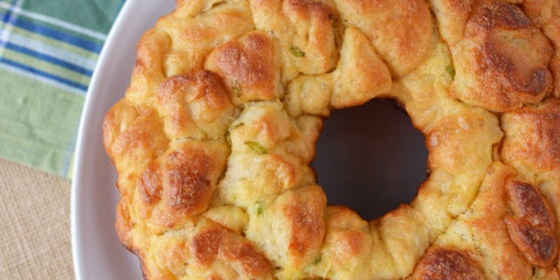 Garlic and onion bread ring on a plate. 