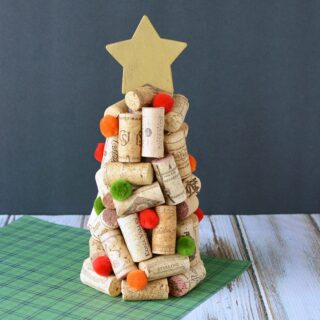 DIY Wine Cork Christmas Trees Craft