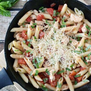 Simple Chicken Pasta Recipe for Busy Nights