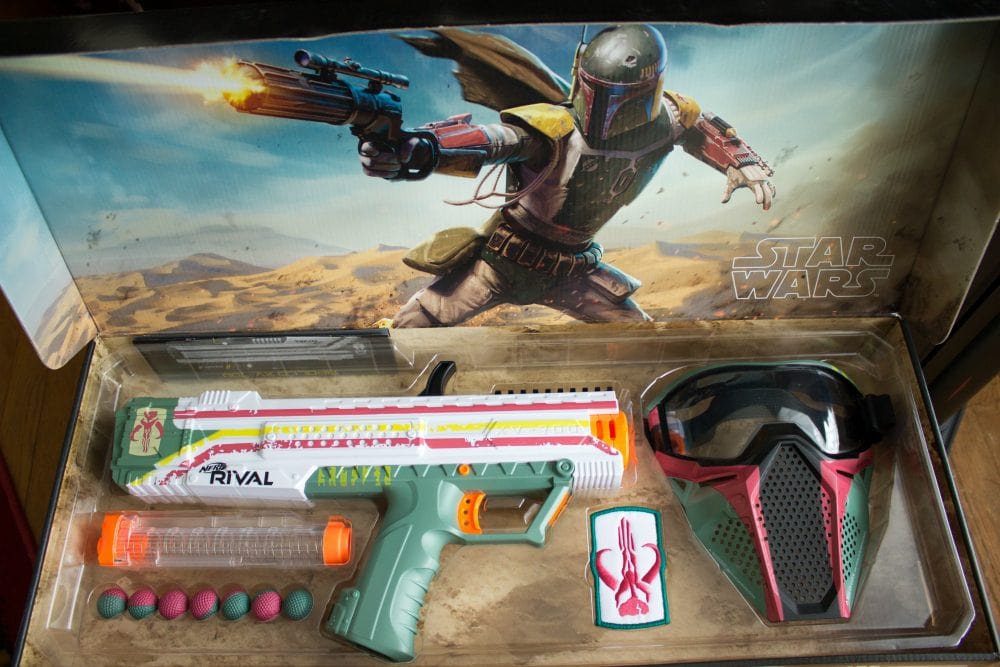 Star Wars Gift Idea - Nerf Rival Apollo XV-700 - Star Wars Mandalorian Edition Blaster and Face Mask - Only at #GameStop #StarWars #TheLastJedi #TheLastJediEvent AD