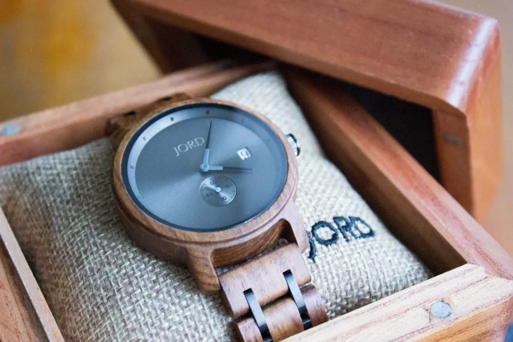 Jord wooden watch in a box. 