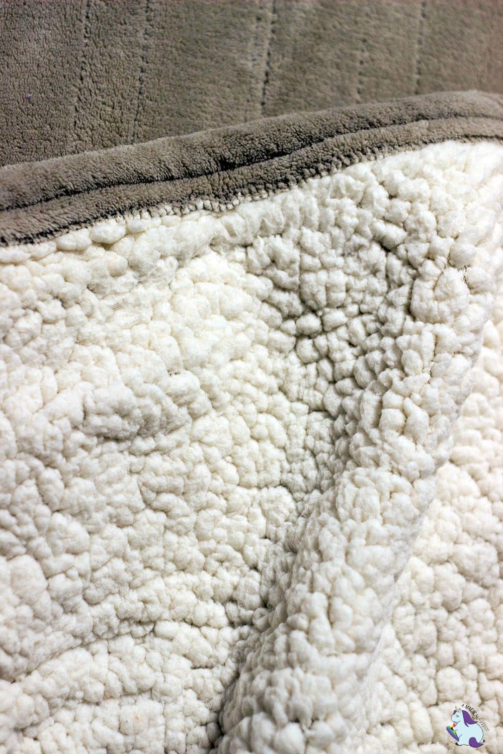 MicroPlush Biddeford electric blanket.