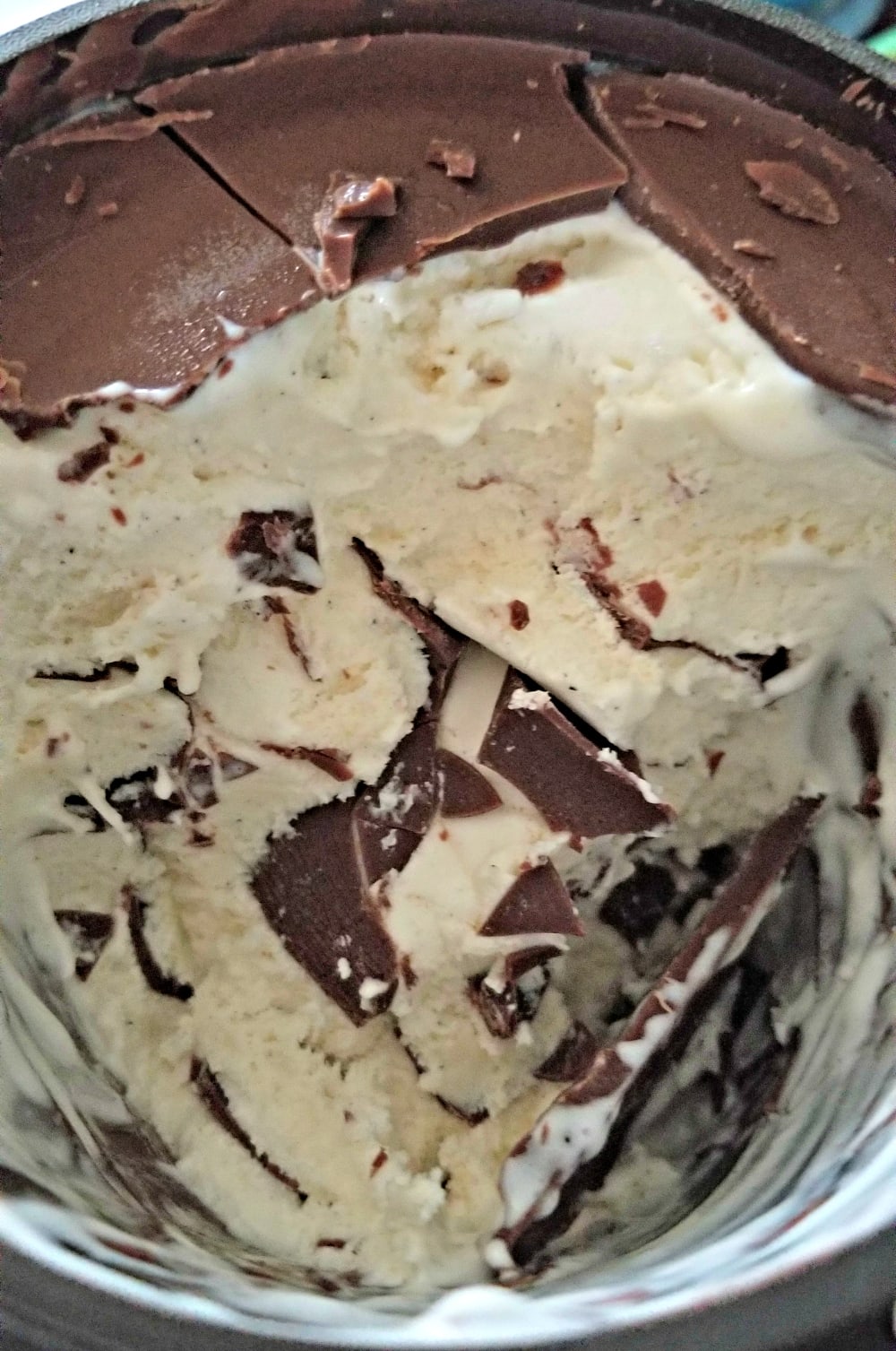 Magnum Ice Cream - The Best Ice Cream for Chocolate Lovers #BreakintoMagnumTubs
#Targetfinds AD