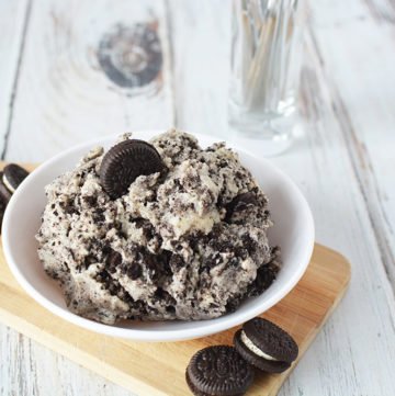 Cookies and Cream Edible Cookie Dough Recipe | A Magical Mess