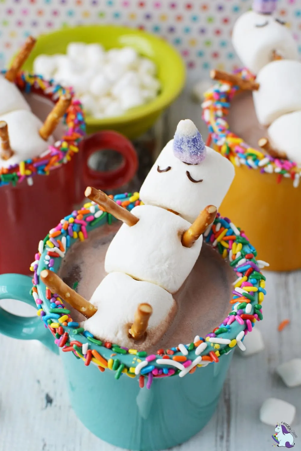 Unicorn Hot Chocolate - I Knead to Eat