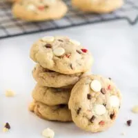 Cheesecake cookies stacked