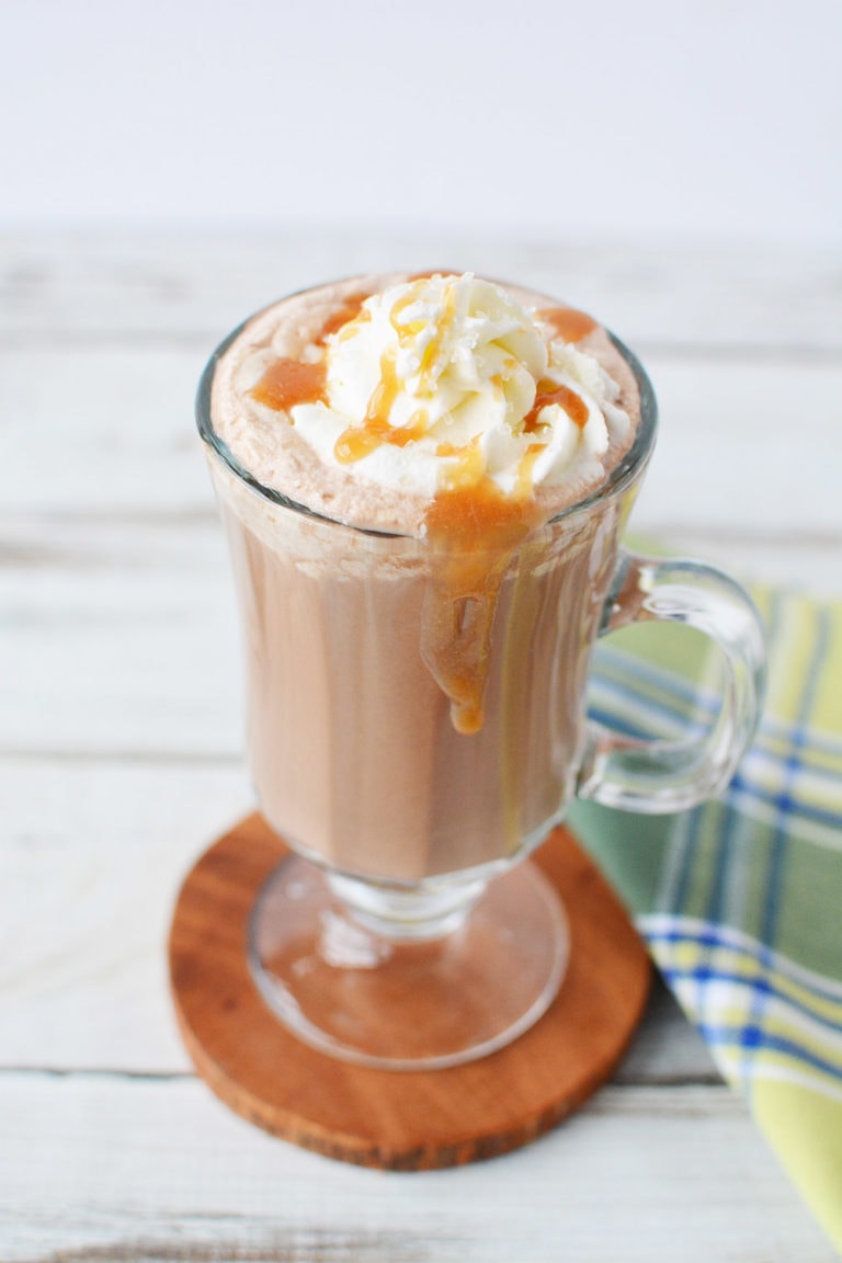 Easy Salted Caramel Mocha Drink Recipe Yummy Topping