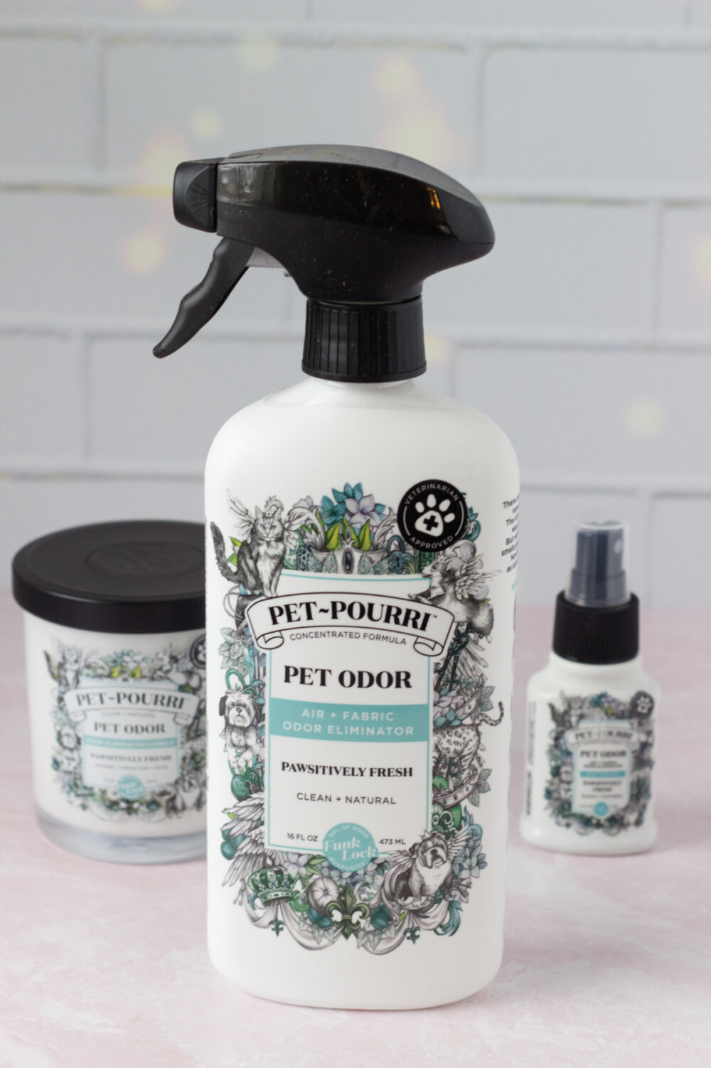 Pet-pourri spray and candle. 