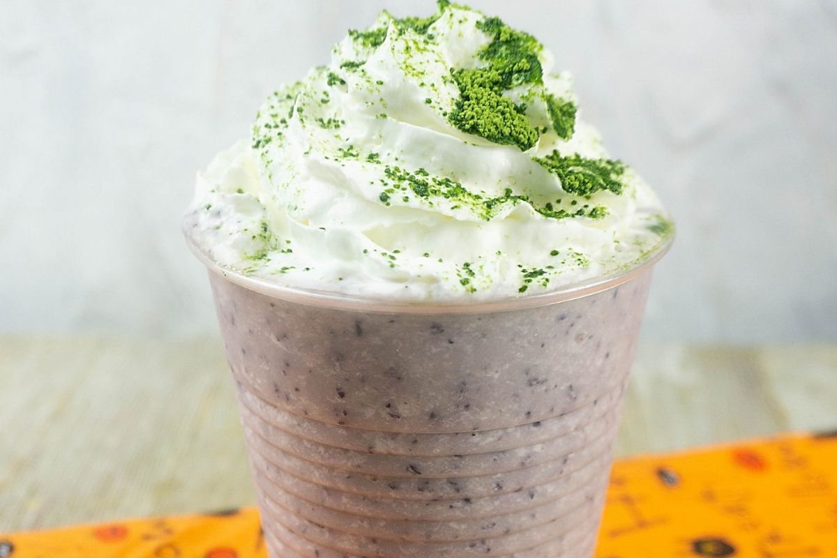 Hocus Pocus frappuccino homemade