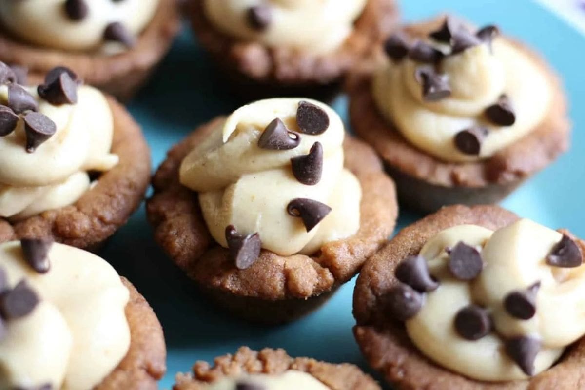 cookie cups with peanut butter and chips