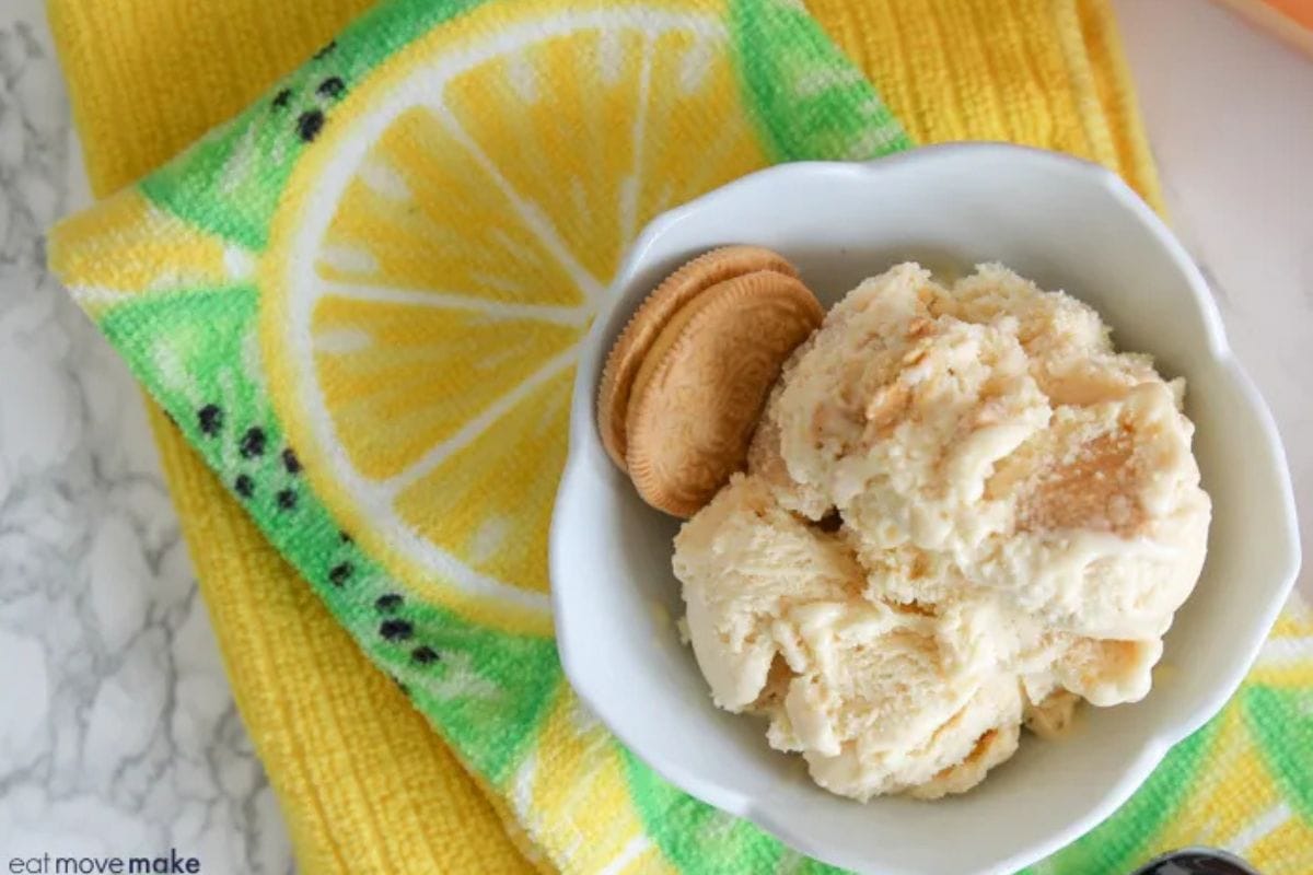 bowl of lemon ice cream