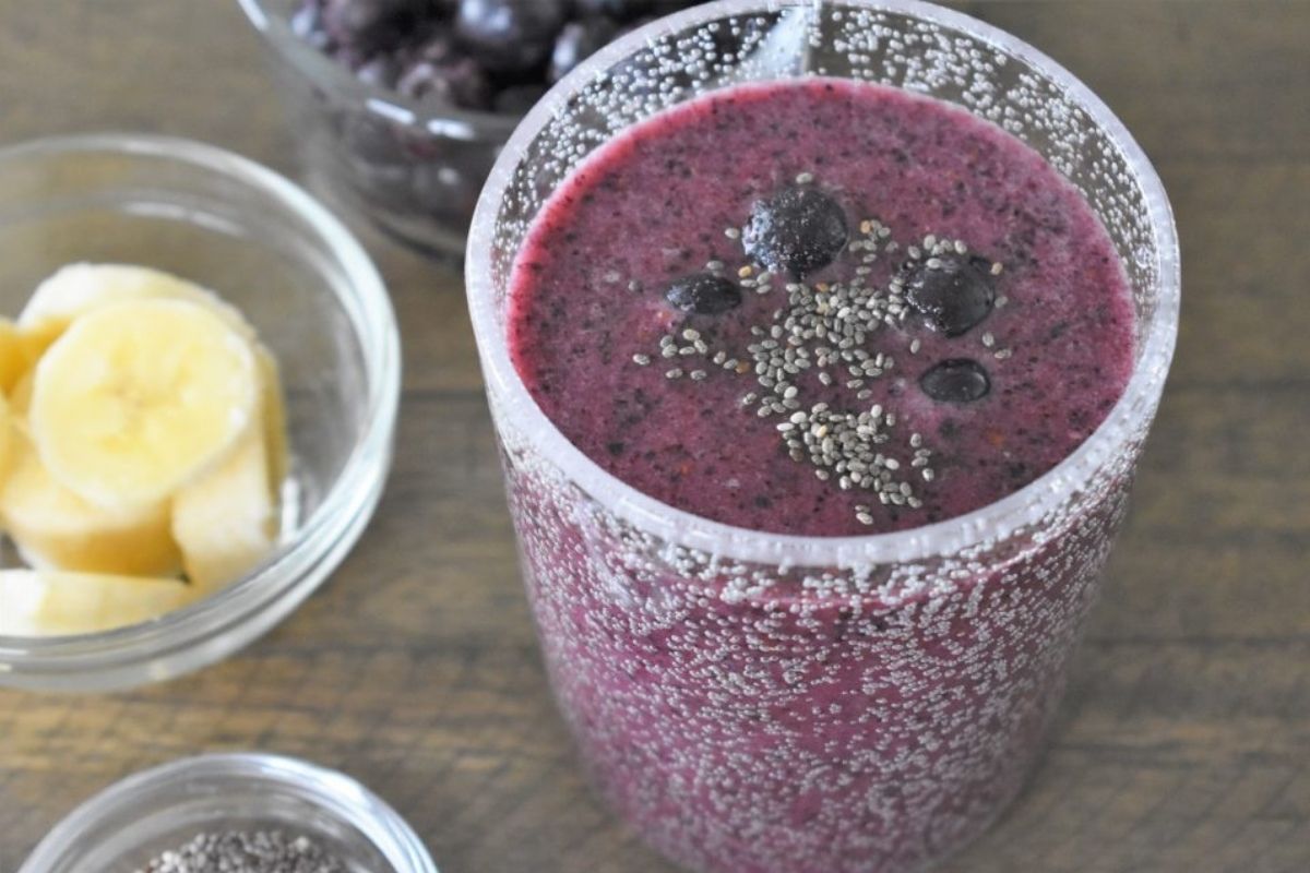 blueberry smoothie