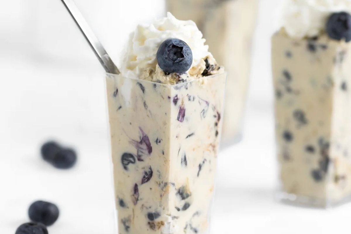 shooter glasses with blueberry delight