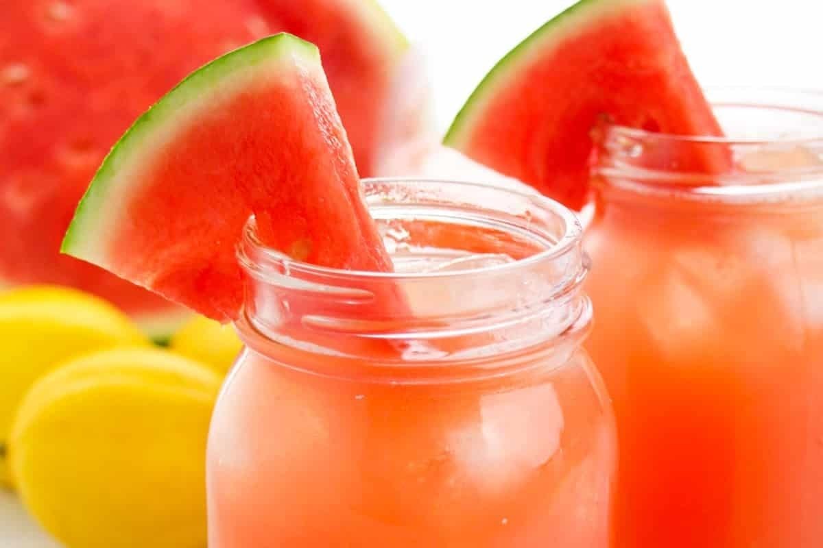 lemonade with watermelon slices