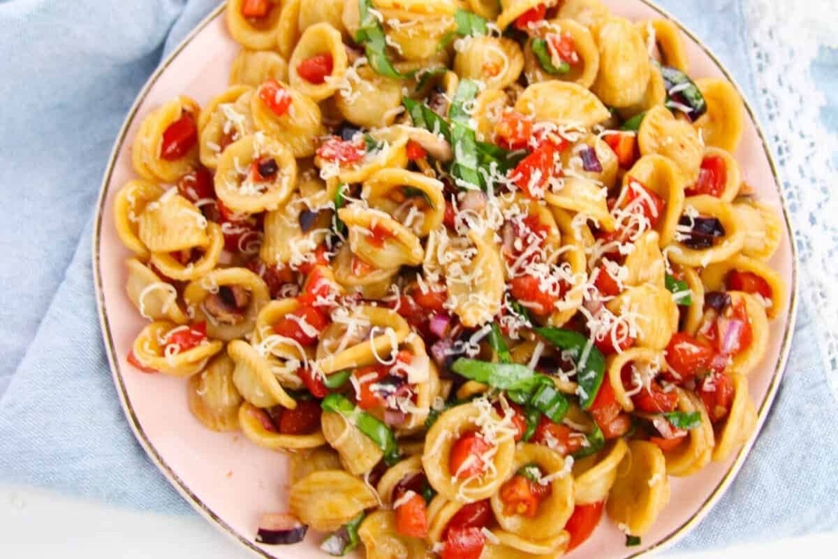 bruschetta pasta salad