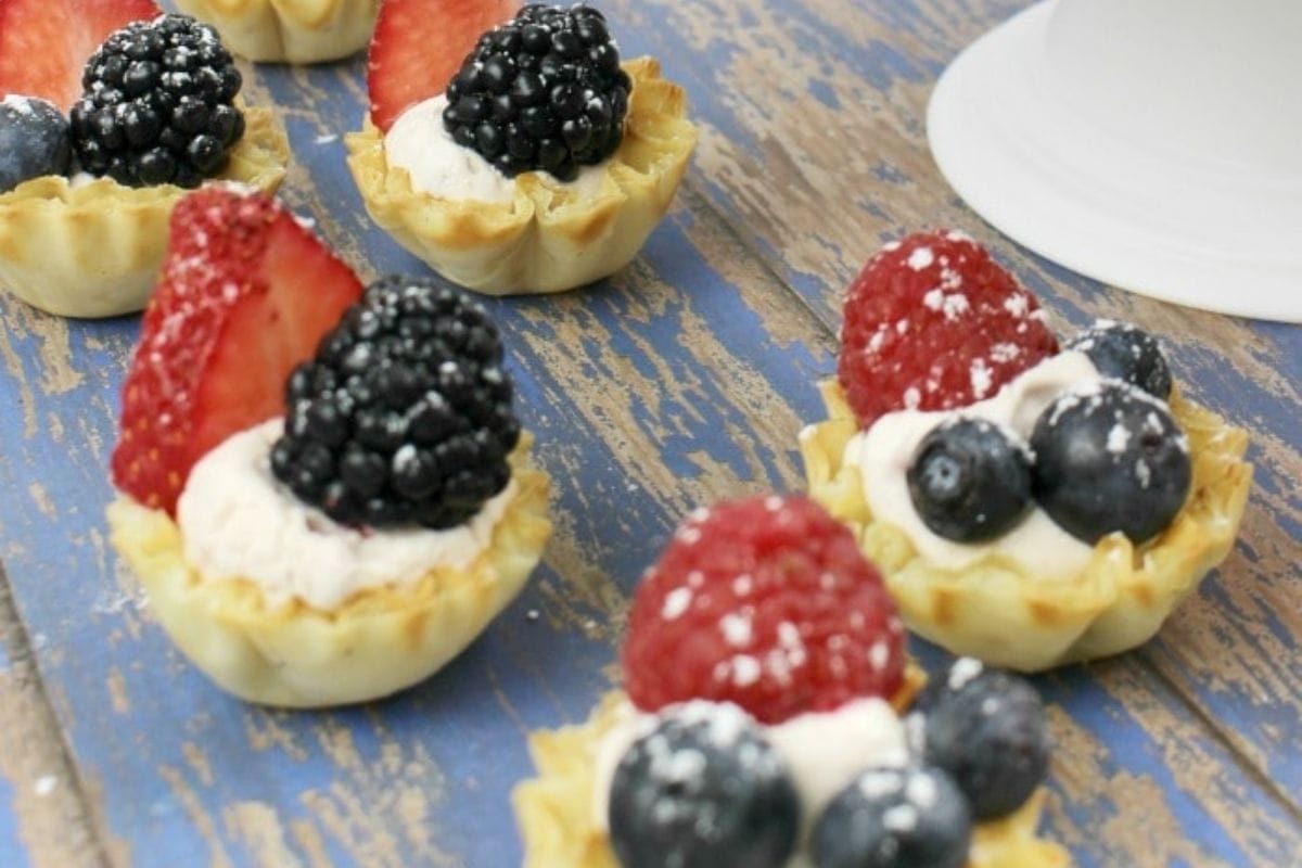 mini fruit tarts